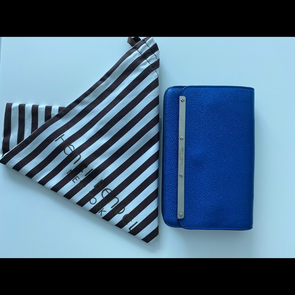 Henri Bendel Crossbody blue purse